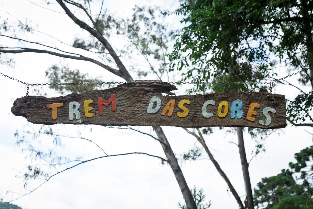 Pousada Trem Das Cores ゴンサウヴェス エクステリア 写真
